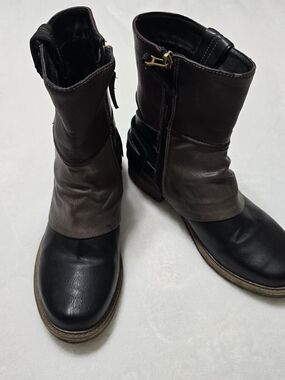 French Blu Size 38 / US 7.5 Women's Cosplay Boots